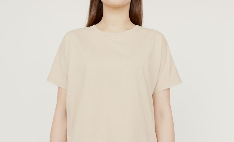 Camiseta Básica Beige