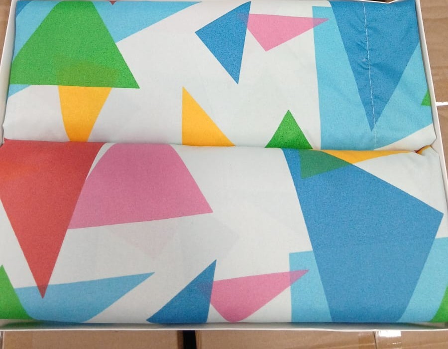 Sábana Estampada Triángulos